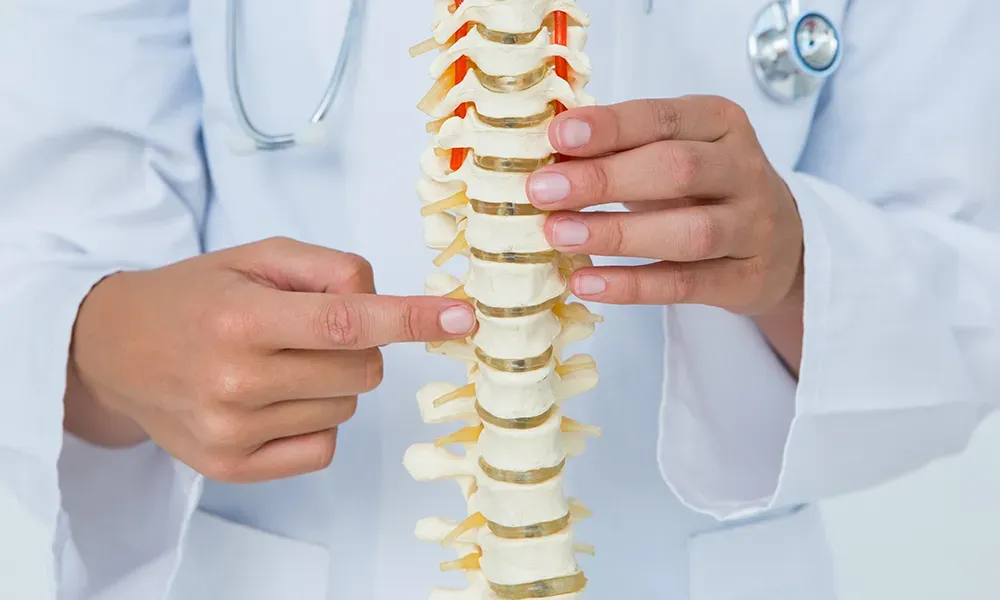 Recognizing the Signs: When to Seek Treatment for Spinal Stenosis